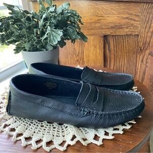 Coach and Four Womans Black Leather Loafers Size 8 NWT Made in Italy